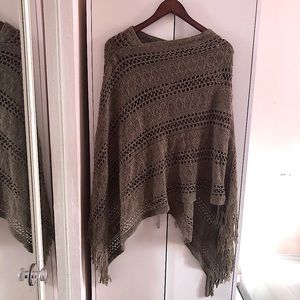 Knit poncho cape